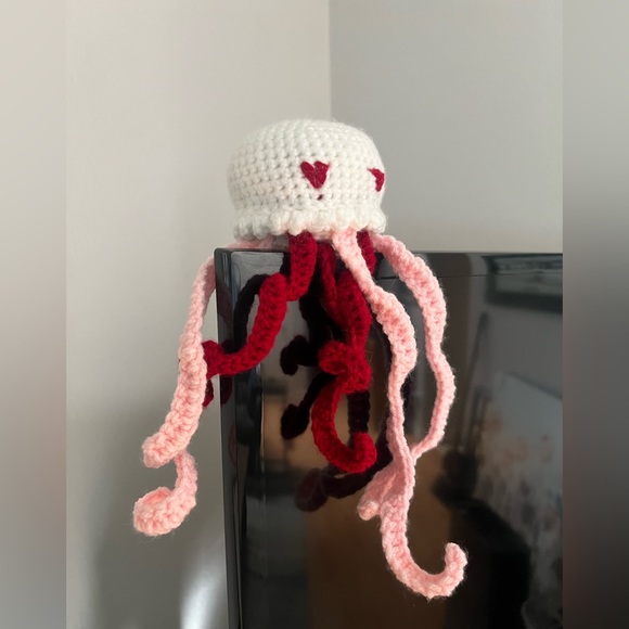 Handmade jelly jellyfish crochet ocean animal fish NEW *made by my teen 💜 - Picture 3 of 6